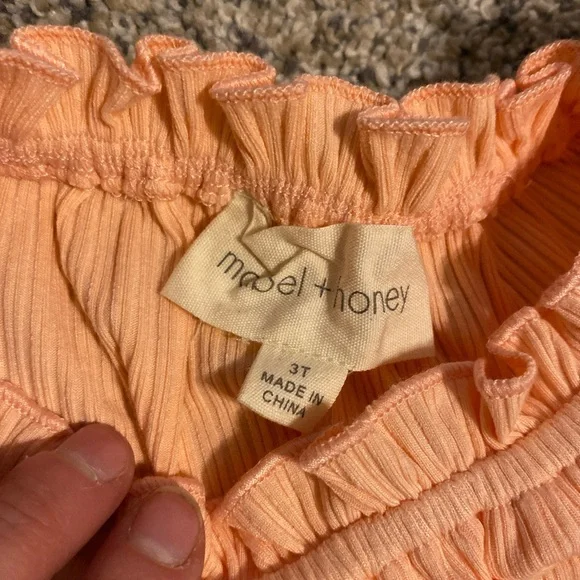 Charming Peach Kids Dress with Floral Hat - Picture 2 of 6